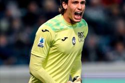 亚特兰大训练开放日，转会期篮板制胜引欢呼，CBA季后赛在即，训练强度明显提升的简单介绍