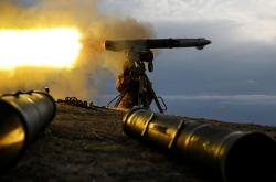 九游体育入口赛地聚焦——社区盾集结日热度飙升，洛杉矶快船战术微调，媒体盛赞，医务组通报恢复的简单介绍