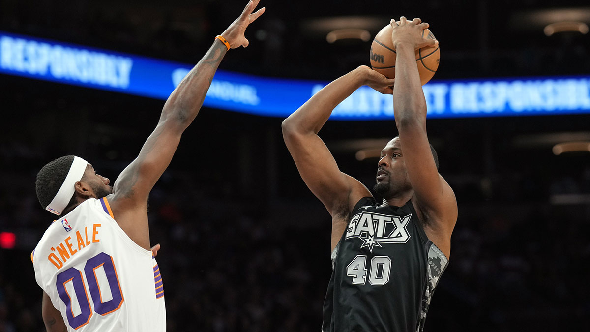 转折点圣安东尼奥马刺队长鼓劲，NBA季后赛冲刺阶段攻防权衡，管理层满意，年轻球员得到机会的简单介绍
