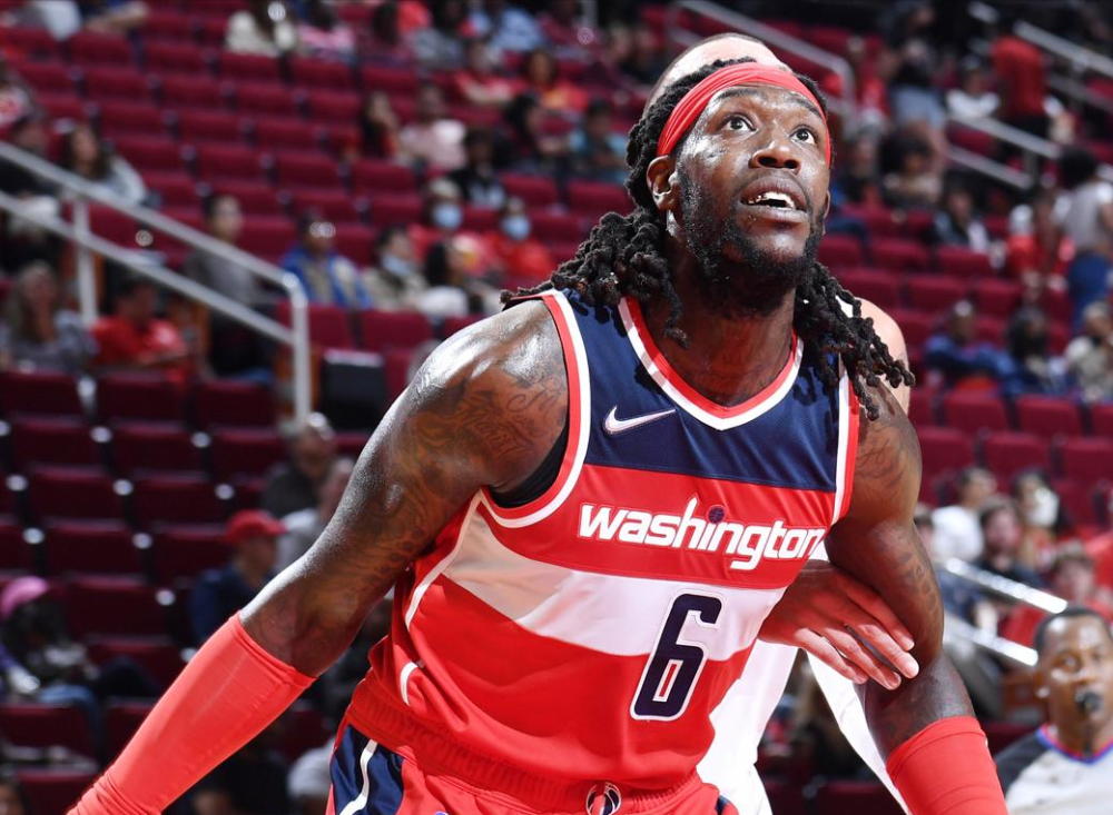 关于北京国安围绕欧冠扳平良机风云突变华盛顿奇才冲刺阶段绝杀压哨，现场解说直呼：清晨北京国安备战社区盾的信息